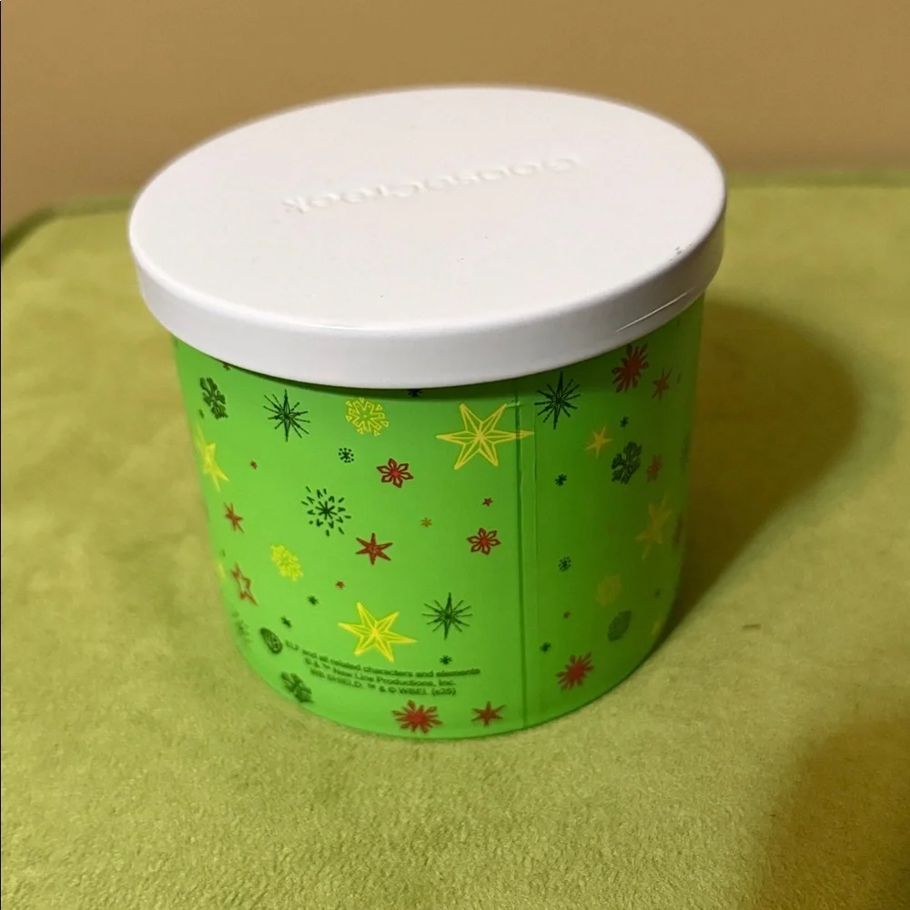GooseCreek Elf Christmas Cheer Candle